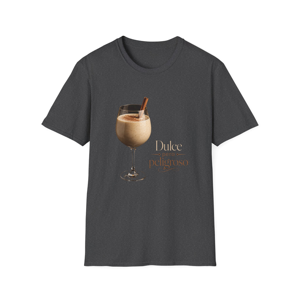 T-Shirt — 'Dulce pero peligroso' Creamy Cocktail Graphic Tee