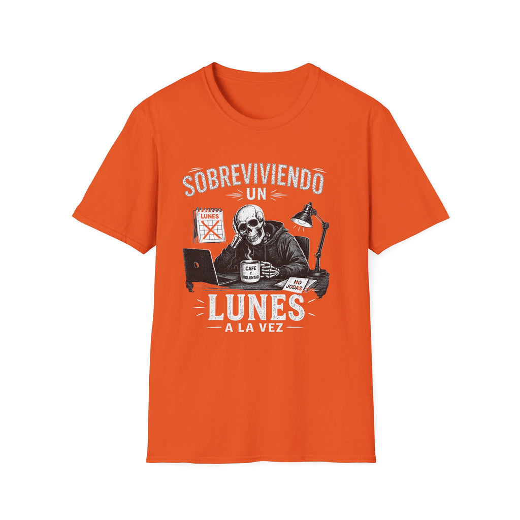 Sobreviviendo Un Lunes  BW T-Shirt