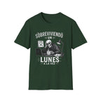 Sobreviviendo Un Lunes  BW T-Shirt
