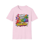 Tengo Mas Arcoiris Que Problemas T-Shirt